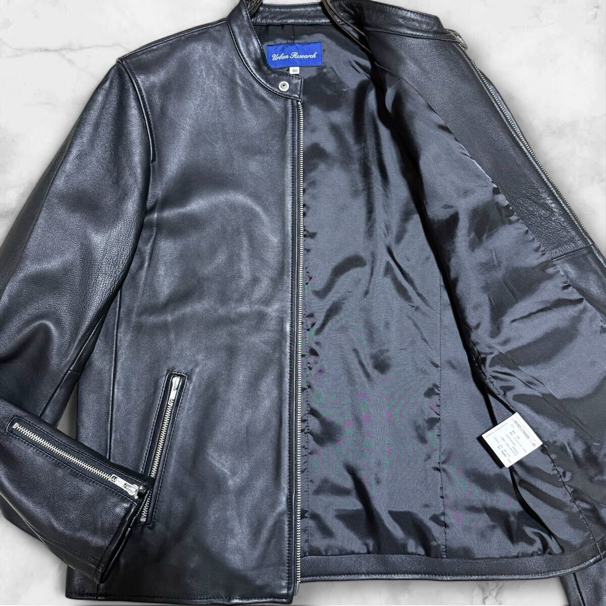 美品　アーバンリサーチ　ラムレザー　羊革　シングルライダース　フーディー　38 レザージャケット シングルライダースジャケット 革ジャン