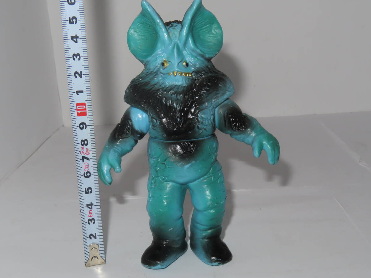 Yahoo!オークション -「イカルス星人 マルサン」の落札相場