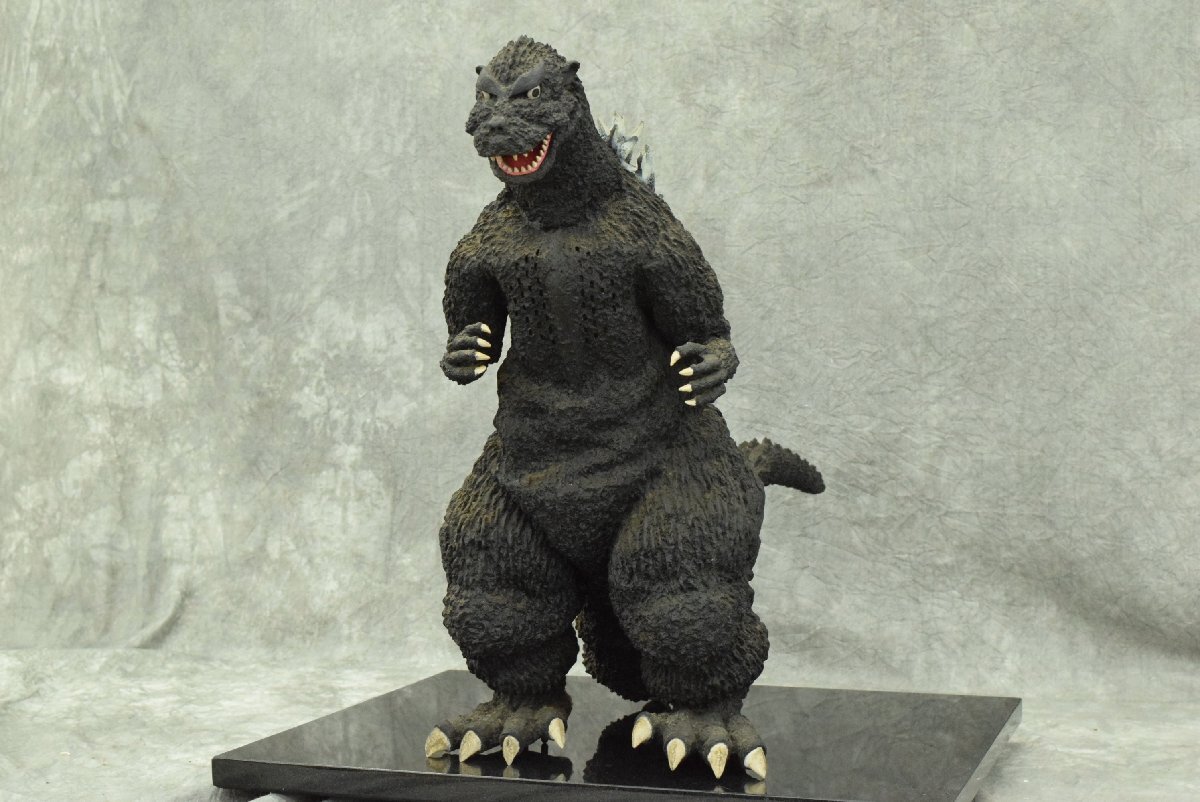 Yahoo!オークション -「初代ゴジラ ラジコン」の落札相場・落札価格