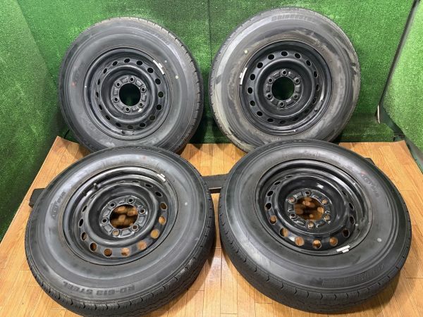 17年製　中古　深溝　200系ハイエー　ブリヂストン　ＲＤ-613　195/80