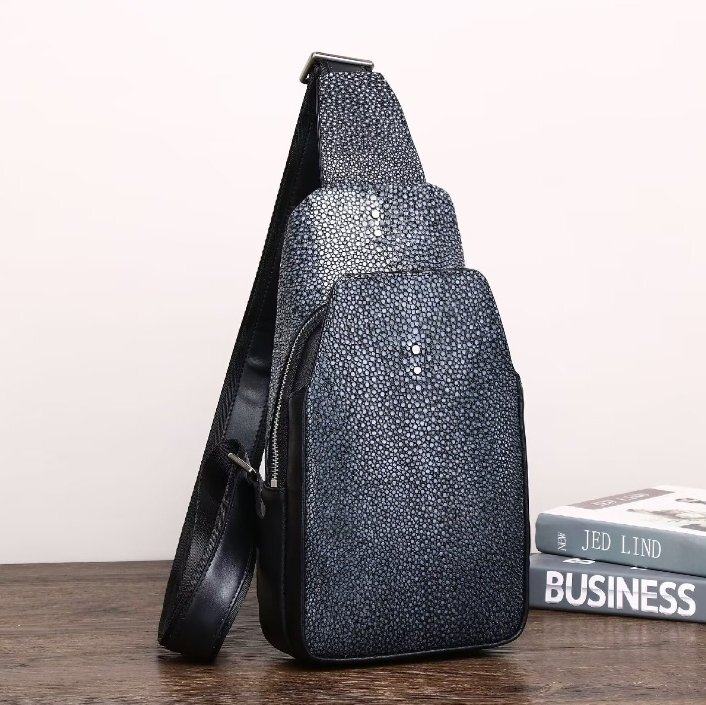 希少☆ stingray エイ革　ショルダーバッグ2ウェイ Butler Verner Sails ショルダーバッグ メンズ 本革 ヌメ革 栃木
