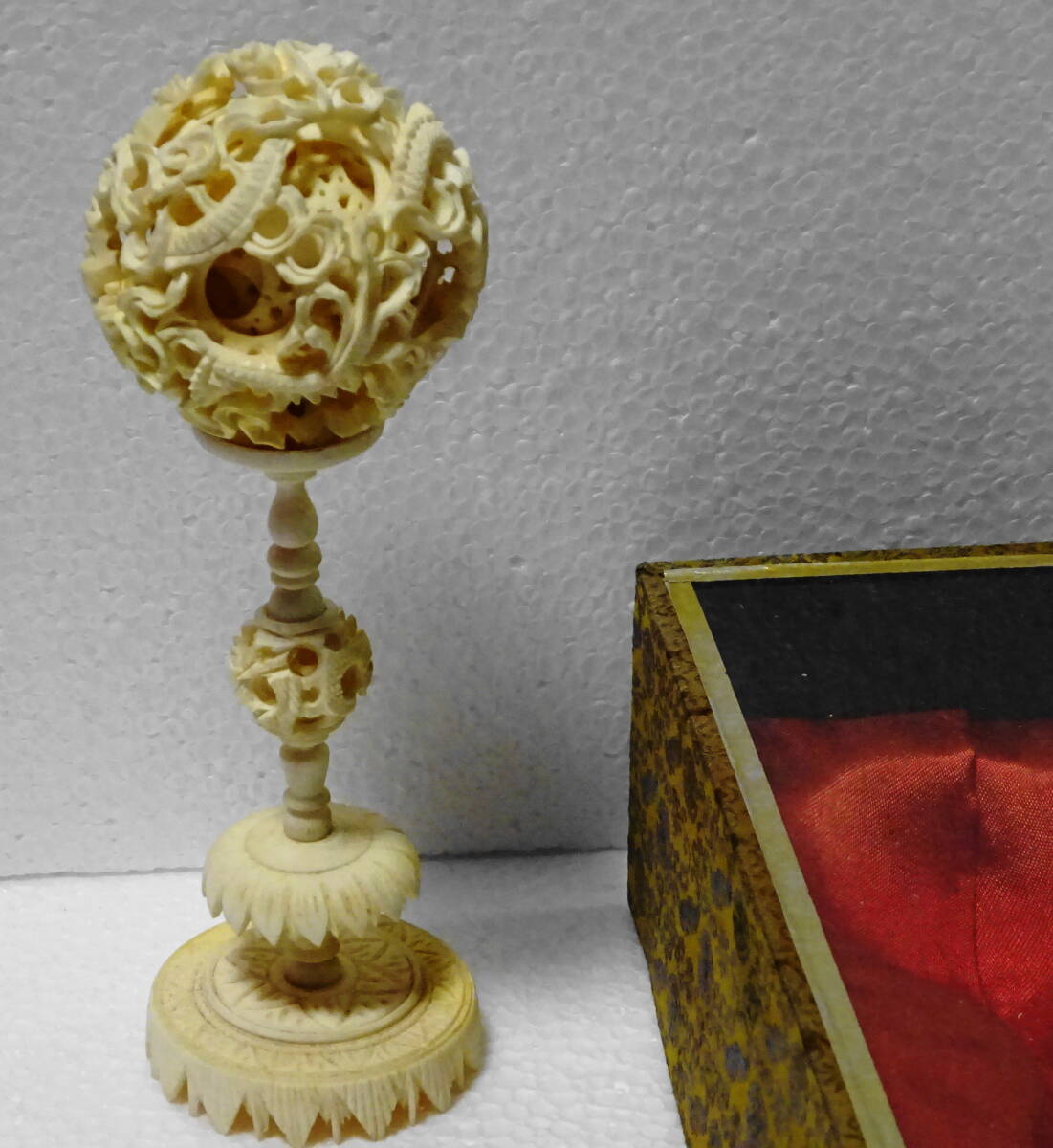 稀少品　古美術　象牙調　天球　多層球　置物　オブジェ 稀少品 古美術 象牙調 天球 多層球 置物 オブジェ