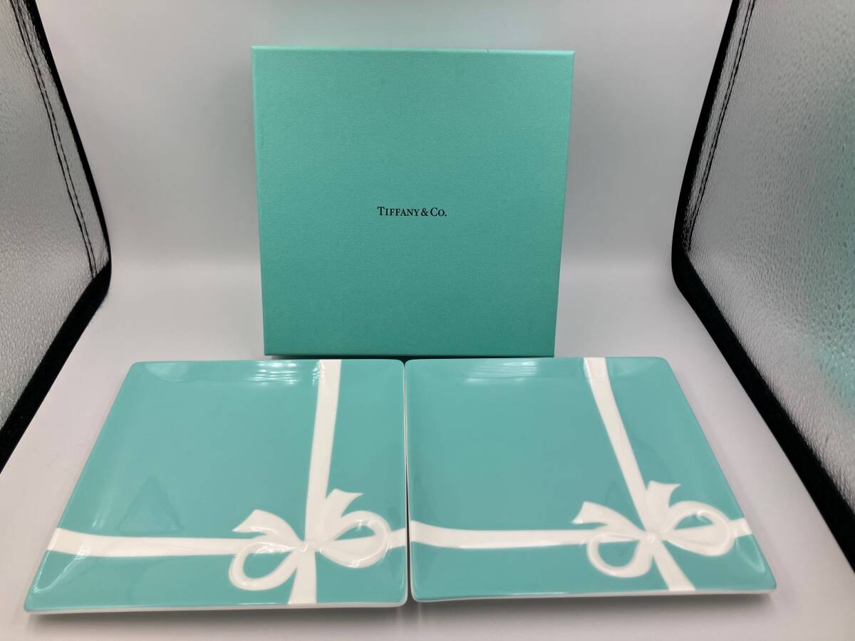 Tiffany & Co. リボン付きプレート 2枚セット Tiffany & Co. リボン付きプレート 2枚セット Tiffany & Co