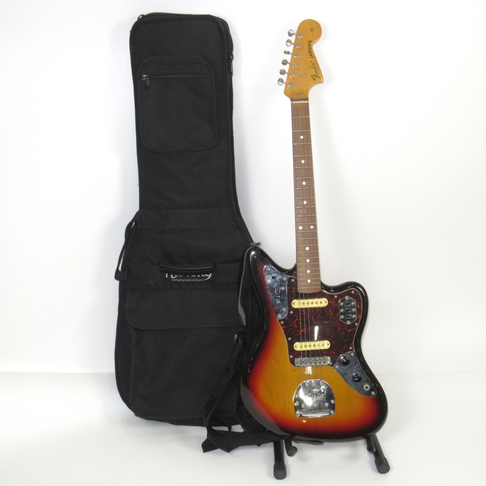 Fender Japan Jaguar フェンダー　ジャガー 最終出品】Fender Japan Jaguar ジャガー フェンダー - メルカリ