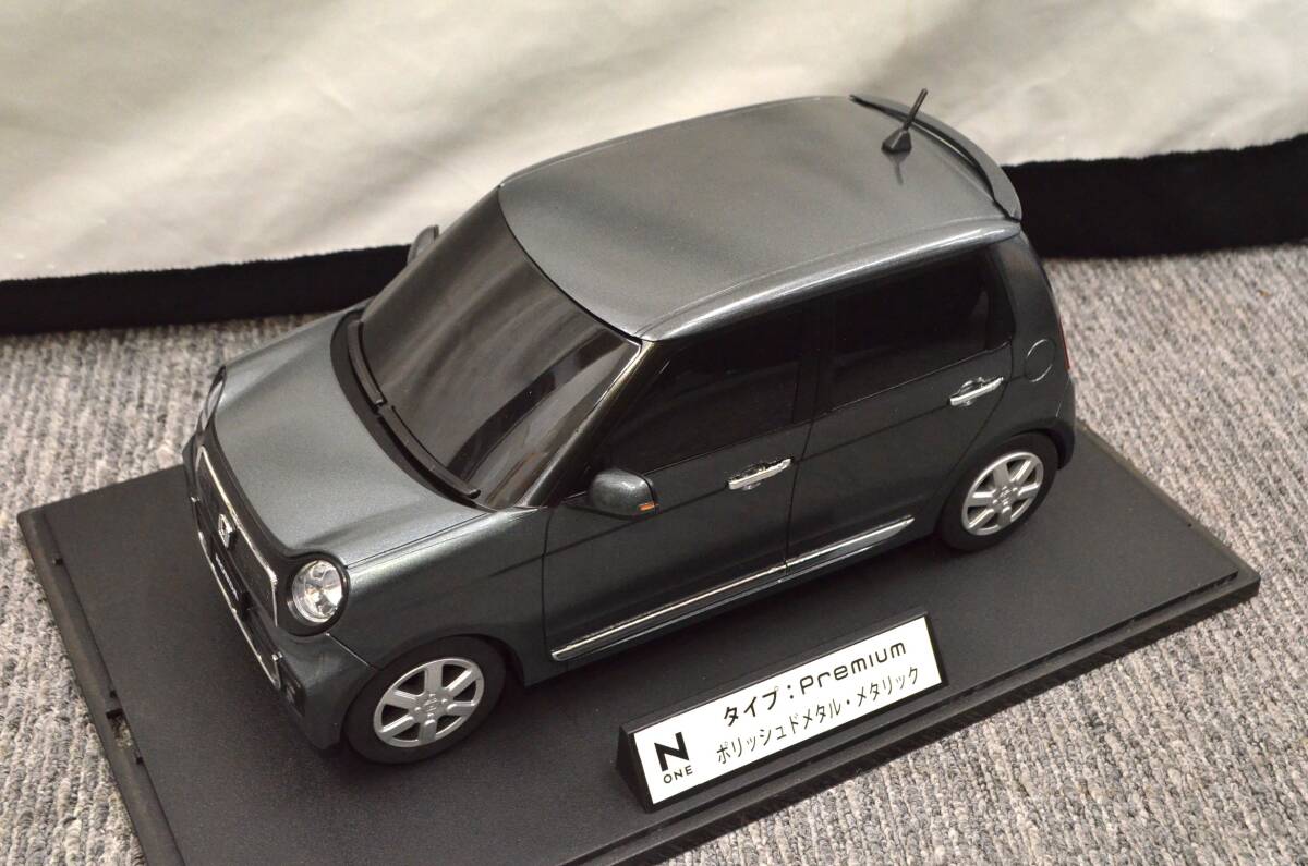 1/43 ホンダ N-ONE RS カラーサンプル ミニカー 黒 1/43 ホンダ N-ONE RS カラーサンプル ミニカー 黒 - メルカリ