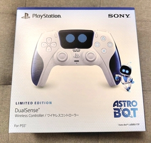 ASTRO BOT限定版のDualSenseワイヤレスコントローラー PS5
