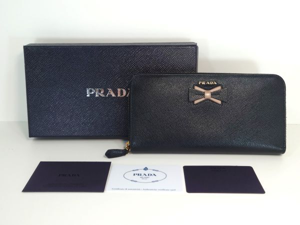 正規品❤️極美品⭐️プラダ長財布 PRADA 男女　ロングウォレット　財布 2025年最新】Yahoo!オークション -「長財布」(PRADA)の中古品