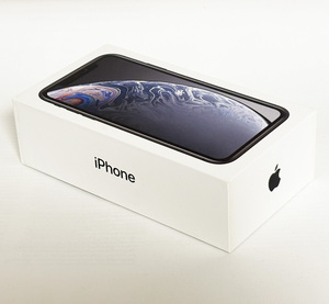 【即決】Apple iPhone XR 箱のみ 美品 箱類の複数在庫あり 本体/充電器/USBケーブルなし