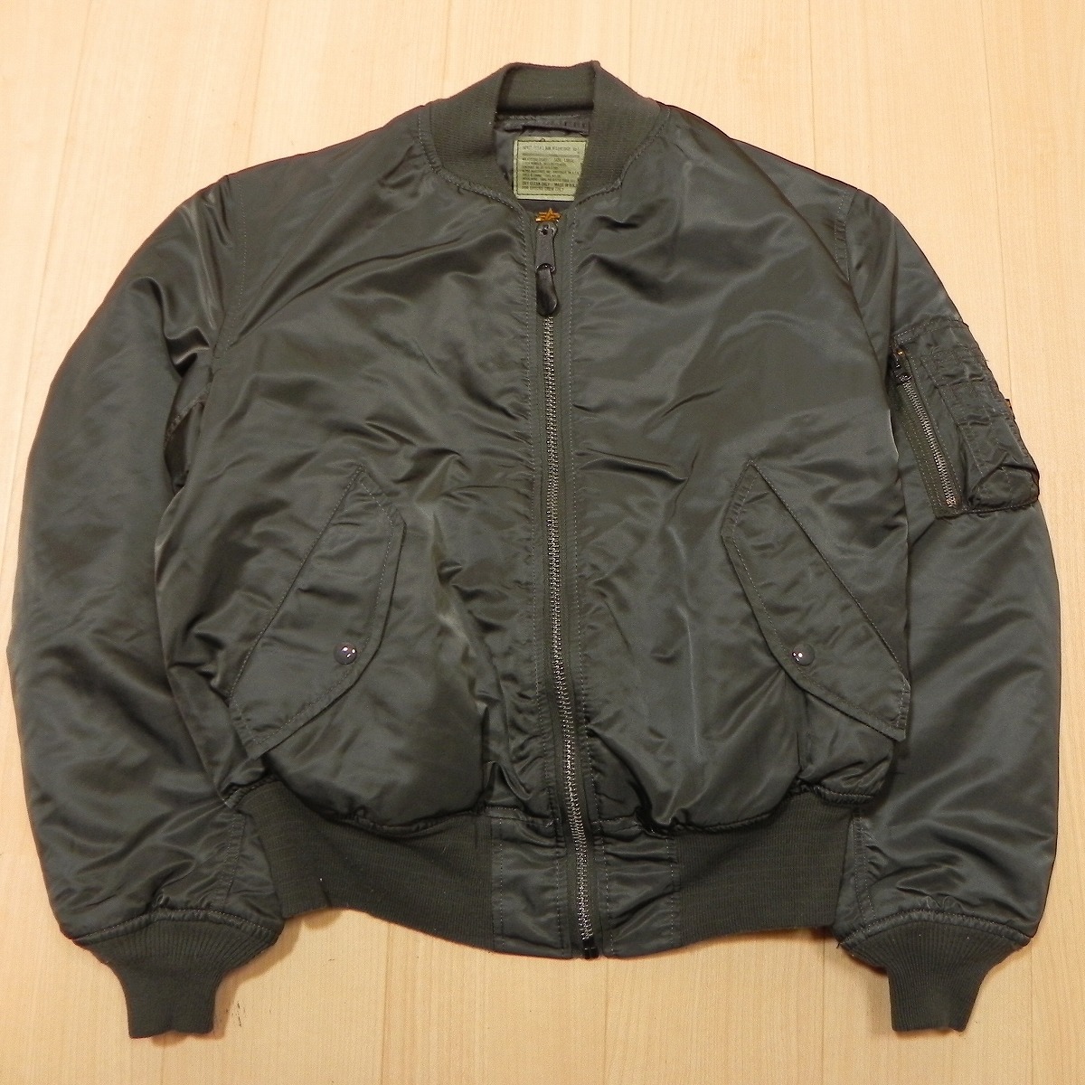 MA-1 ヴィンテージ グランドクルー Lサイズ 美品 Yahoo!オークション -「ma-1 グランドクルー」(ファッション) の落札