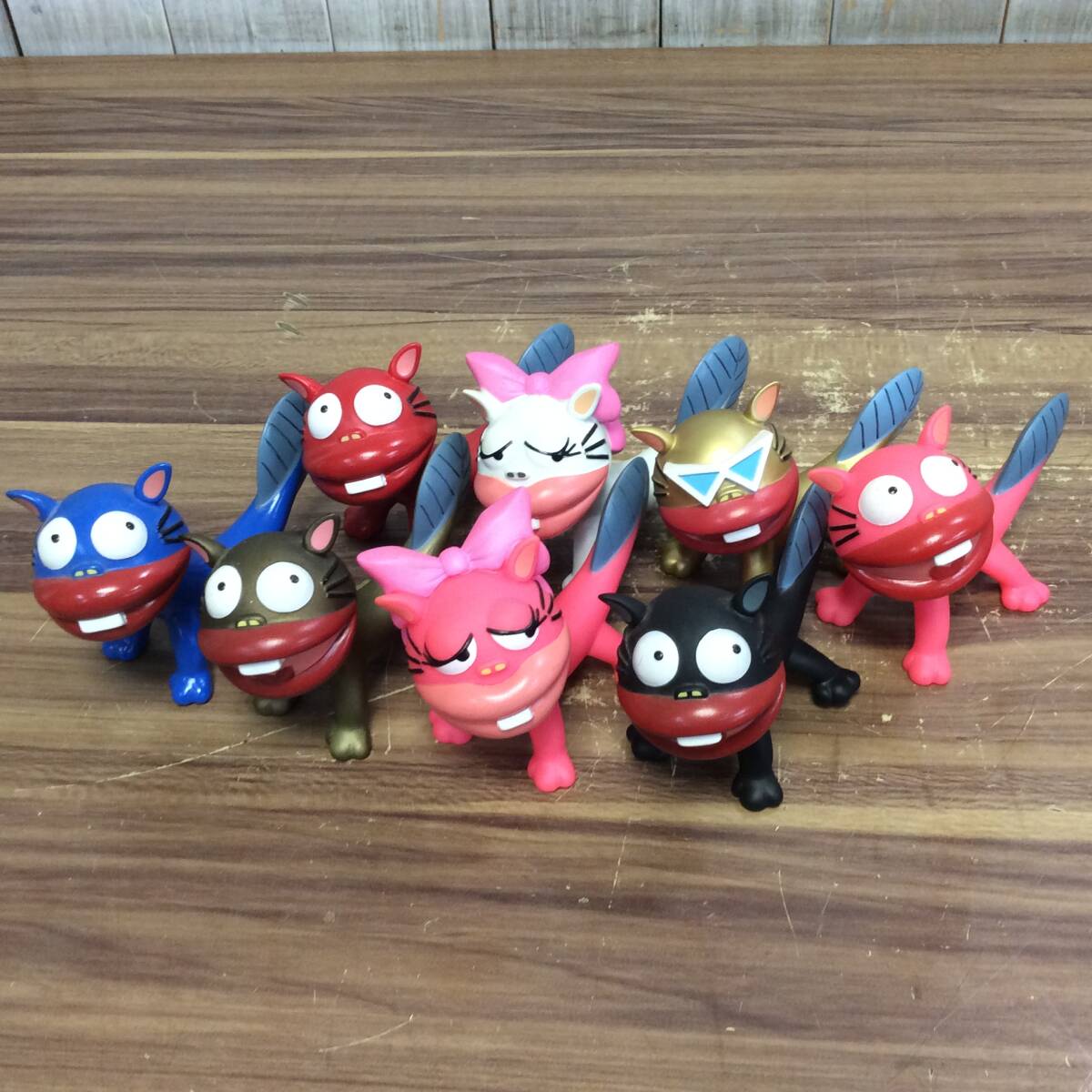 Yahoo!オークション -「ウナギイヌ ソフビ」の落札相場・落札価格