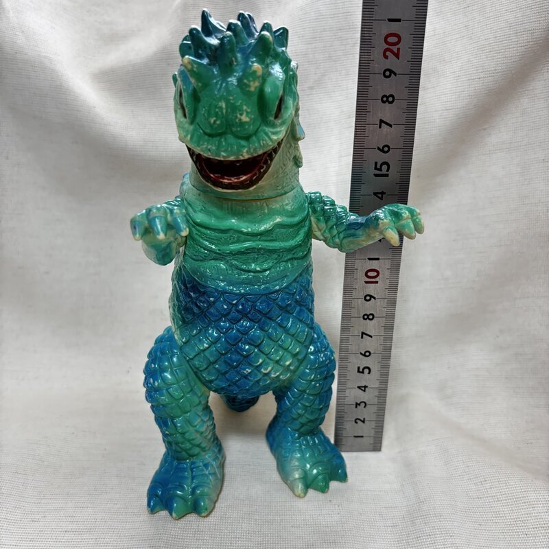 ソフビ 怪獣 ブルマック 71Gdw1scN3L._UF350,350_QL50_.jpg