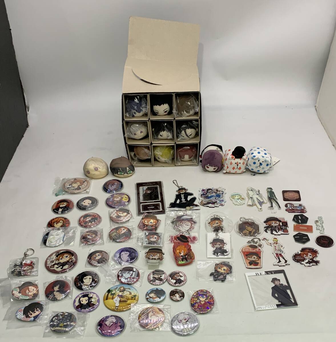 文豪ストレイドッグス 文スト 大量まとめ売り 文豪ストレイドッグス グッズ 40個以上 大量まとめ売り - メルカリ