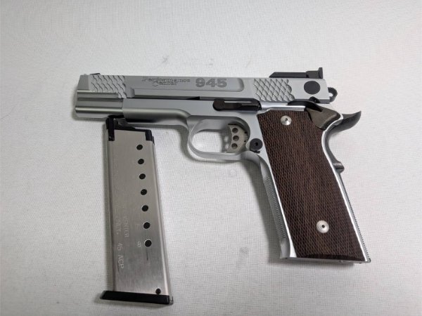 Yahoo!オークション -「ksc m945 シルバー」の落札相場・落札価格