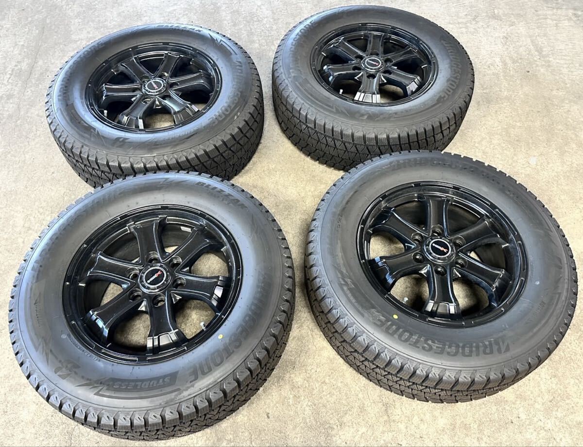 [⚠︎NO.2] 12/10 匿名出品　タイヤ1セット Amazon | 京商 ドリフトタイヤセット (11mm/AWD/4Pcs) ラジコン