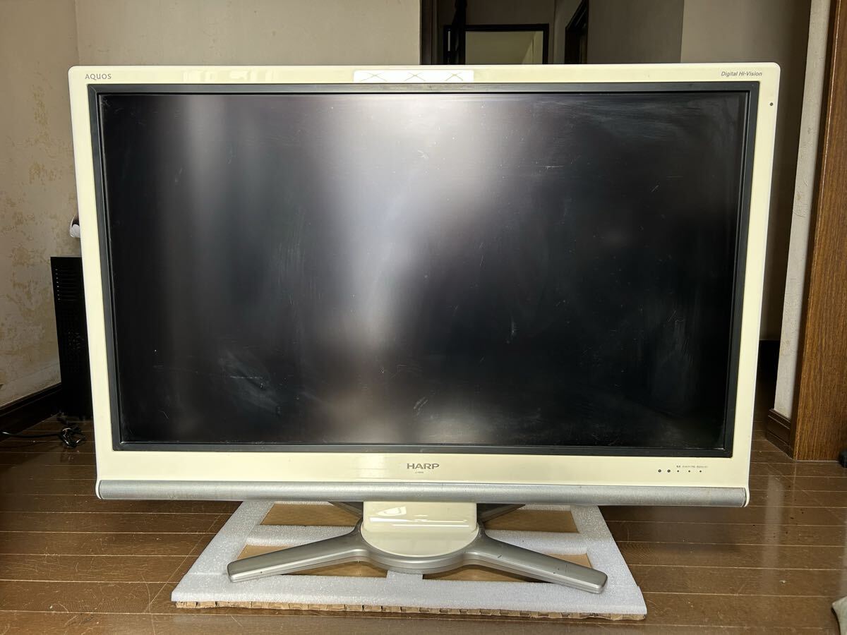 【中古美品】SHARP AQUOS 液晶テレビ 42型 Amazon | シャープ 42V型 フルハイビジョン 液晶テレビ レッド AQUOS