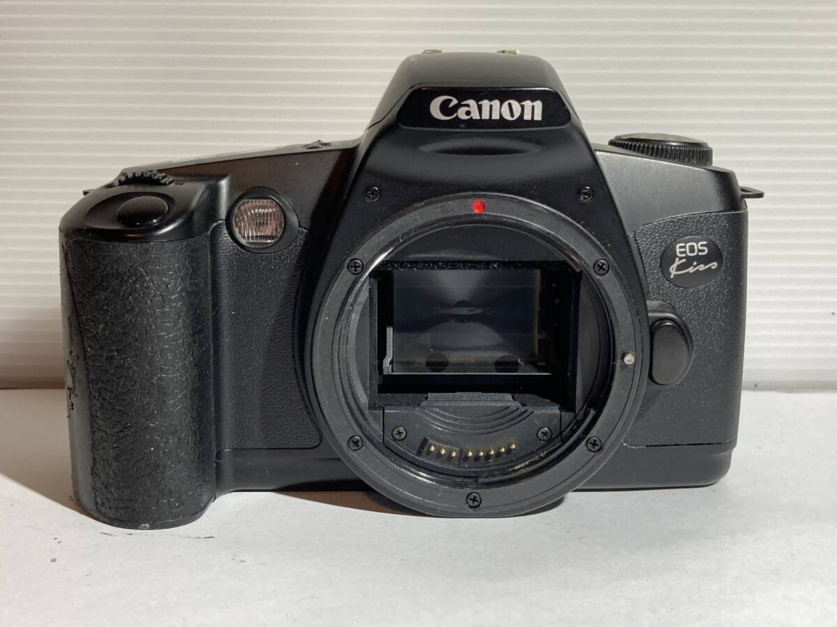 フィルムカメラ 動作未確認ジャンク扱 canon EOS Kiss +望遠レンズ Yahoo!オークション -「eos kiss」(フィルムカメラ) (カメラ