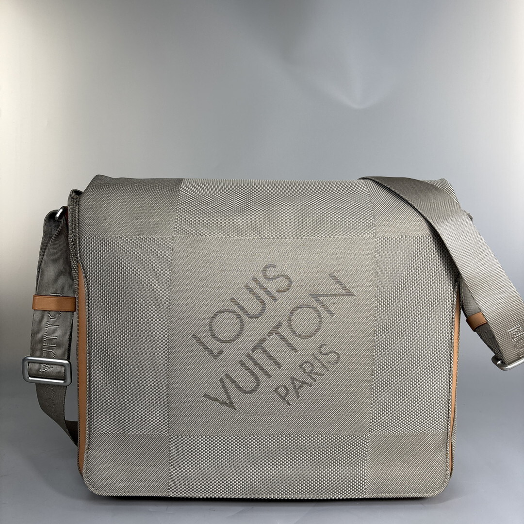 【超極美品】ルイヴィトン ダミエジェアン メサジェ メッセンジャー ショルダー 楽天市場】ルイヴィトン ダミエ ジェアン プチメサジェの通販