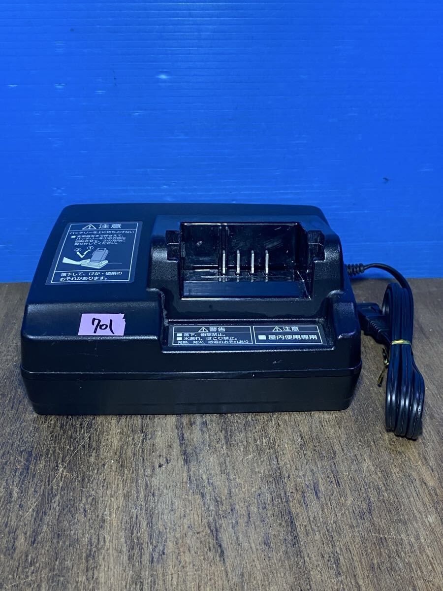 パナソニック 電動自転車　中古　充電器　NKJ074Z 2個 Amazon.co.jp: パナソニック(Panasonic) スタンド式専用充電器