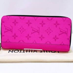 未使用保管 Louis Vuitton ルイヴィトン タイガラマ ジッピーウォレット ヴェルティカル ラウンド長財布 フューシャ RFID M30780