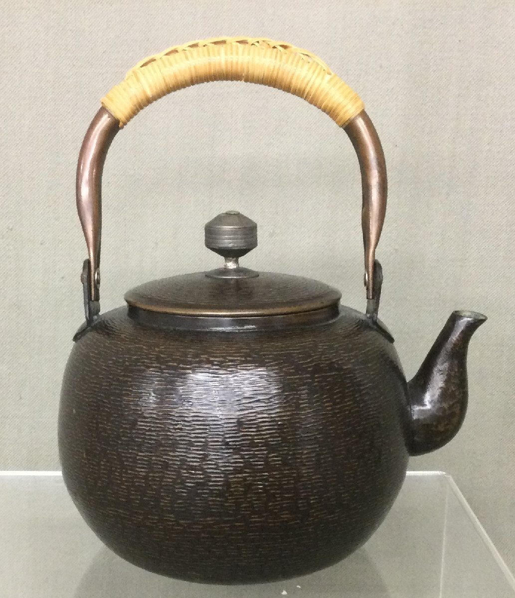 銅瓶　銅製品　 アンティーク　工芸品　古美術　骨董品 銅瓶 銅製品 アンティーク 工芸品 古美術 骨董品 骨董・仏教美術