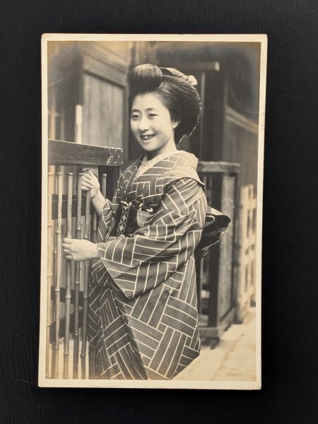 古写真　ブロマイド　アルバム　戦前　女優　芸姑　外人 古写真 ブロマイド アルバム 戦前 女優 芸姑 外人