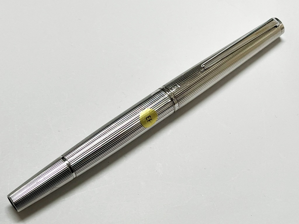 1980年代 Montblanc モンブラン 万年筆 シルバー 18K 750 1980年代 Montblanc モンブラン 万年筆 シルバー 18K 750