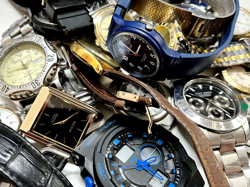 Yahoo!オークション -「ジャンク腕時計まとめて」の落札相場
