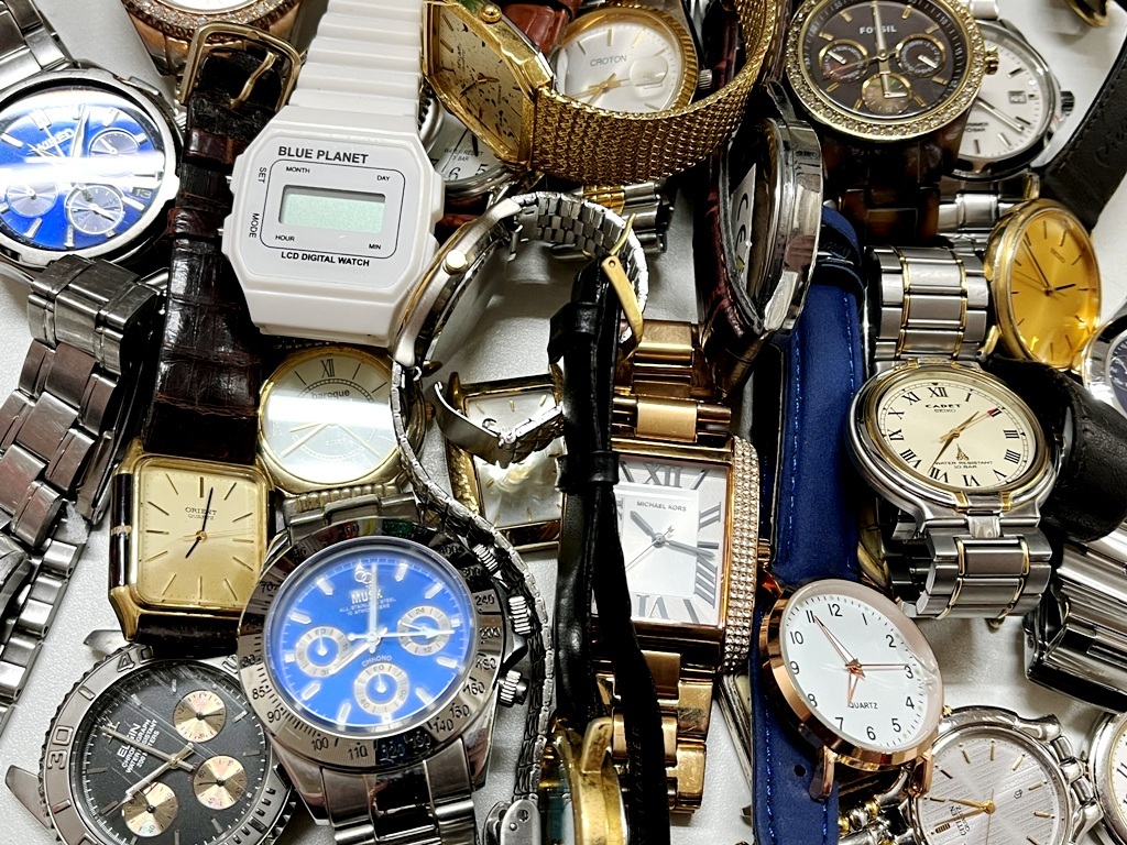 ★時計 ジャンク メーカー色々 60個以上 大量 2025年最新Yahoo!オークション -ジャンク (まとめ 大量 セット