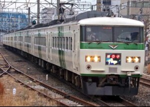185系C1編成・185系B6編成・185系A編成の同一仕様【JR東日本 185系0番代A7編成【クハ185-114 運転席助手椅子】~脚の加工が必要です~