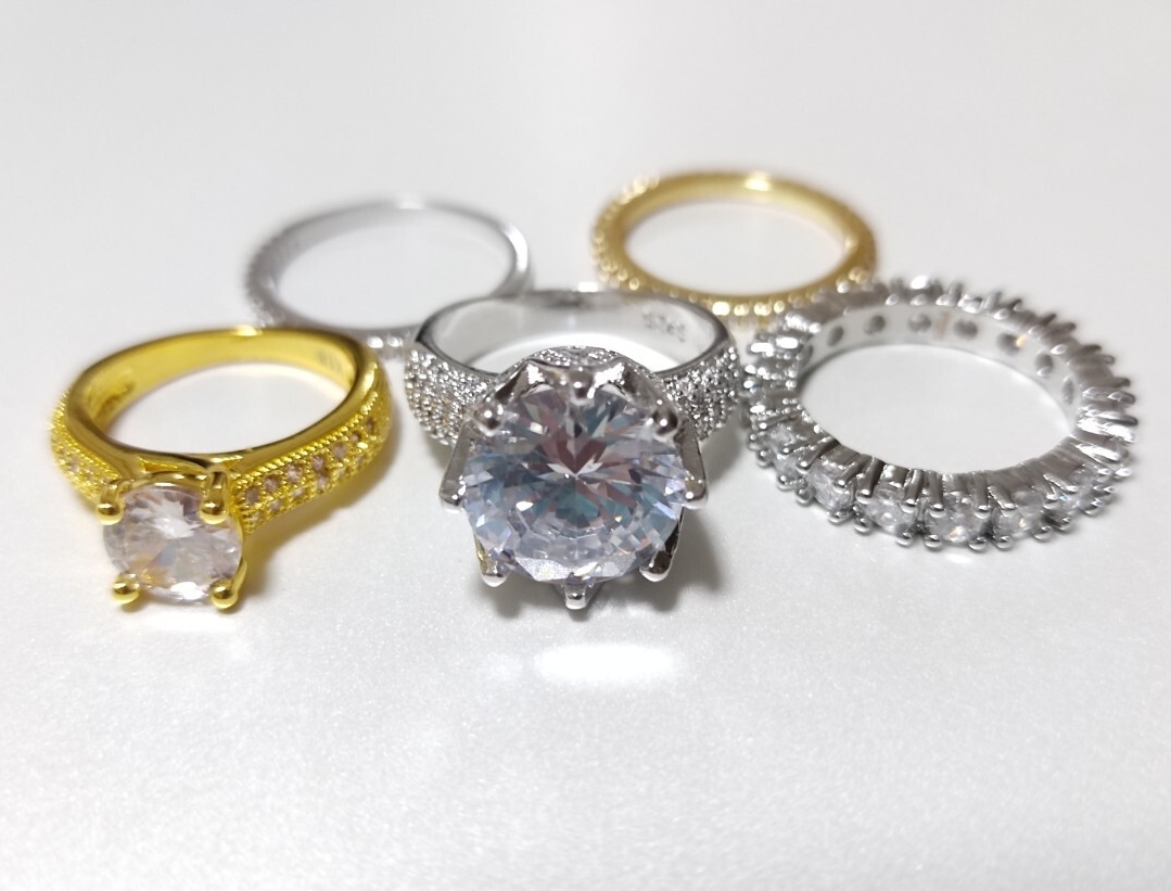 遺品整理 ネックレス 指輪　リング他 アクセサリー まとめ売り 刻印　あり Yahoo!オークション -「遺品整理」の落札相場・落札価格