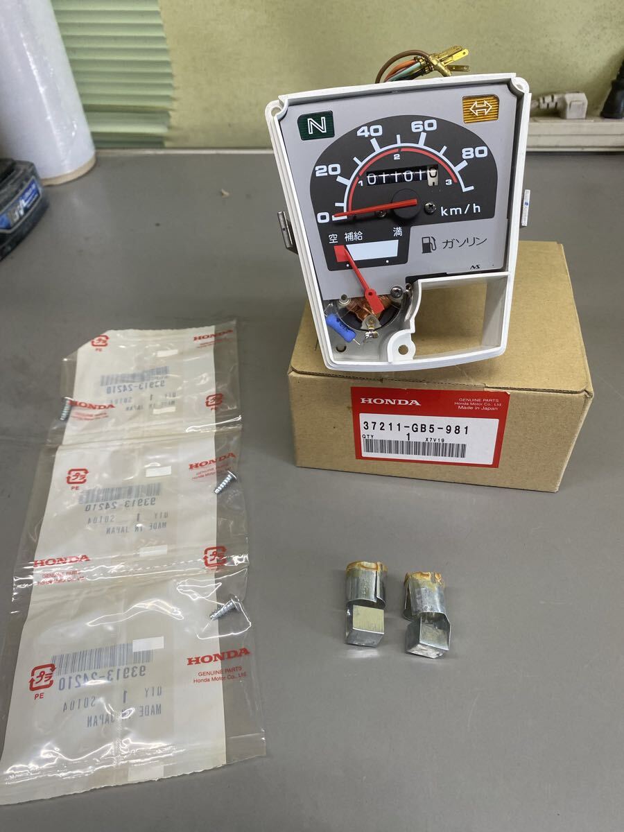 行灯カブ　当時物純正新品　 100kメーター 2025年最新】Yahoo!オークション -カブ 100 メーターの中古品