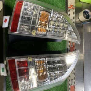 全国送料無料 プリウス テールランプ 左右セット ZVW30 寒冷地仕様 リヤフォグ