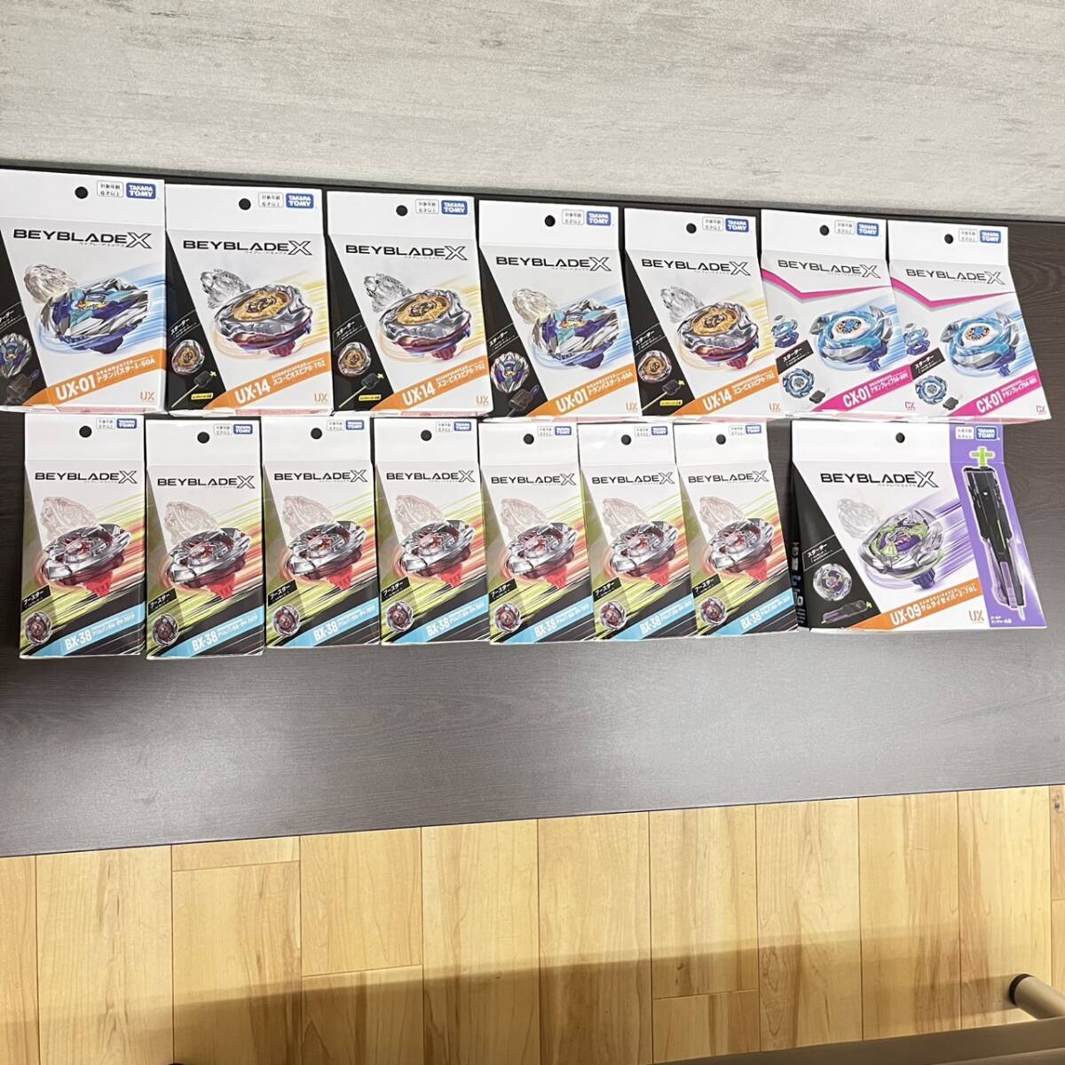 Yahoo!オークション -「ベイブレードx まとめ売り」(その他