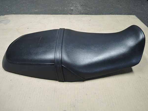 Yahoo!オークション -「cb1100 シート 純正」の落札相場・落札価格