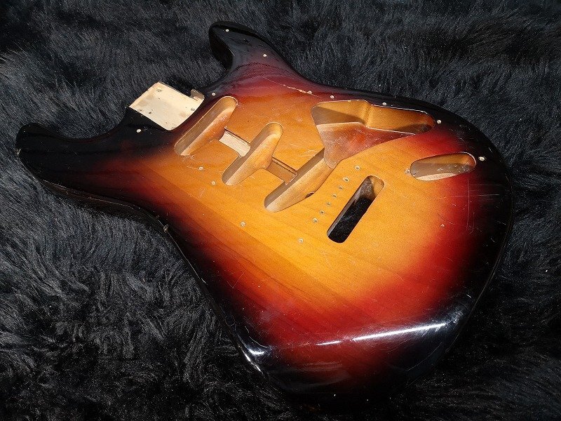 Yahoo!オークション -「fender japan」(ボディ) (パーツ)の落札
