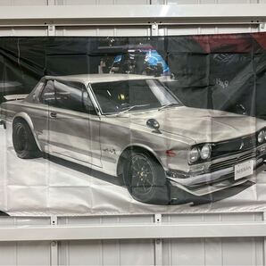 送料無料 150x90cm 特大 フラッグ 1223 ハコスカ 日産 ケンメリ ガレージ 装飾 お部屋の装飾 バナー 旗 ヴィンテージ 旧車 GTR レトロ