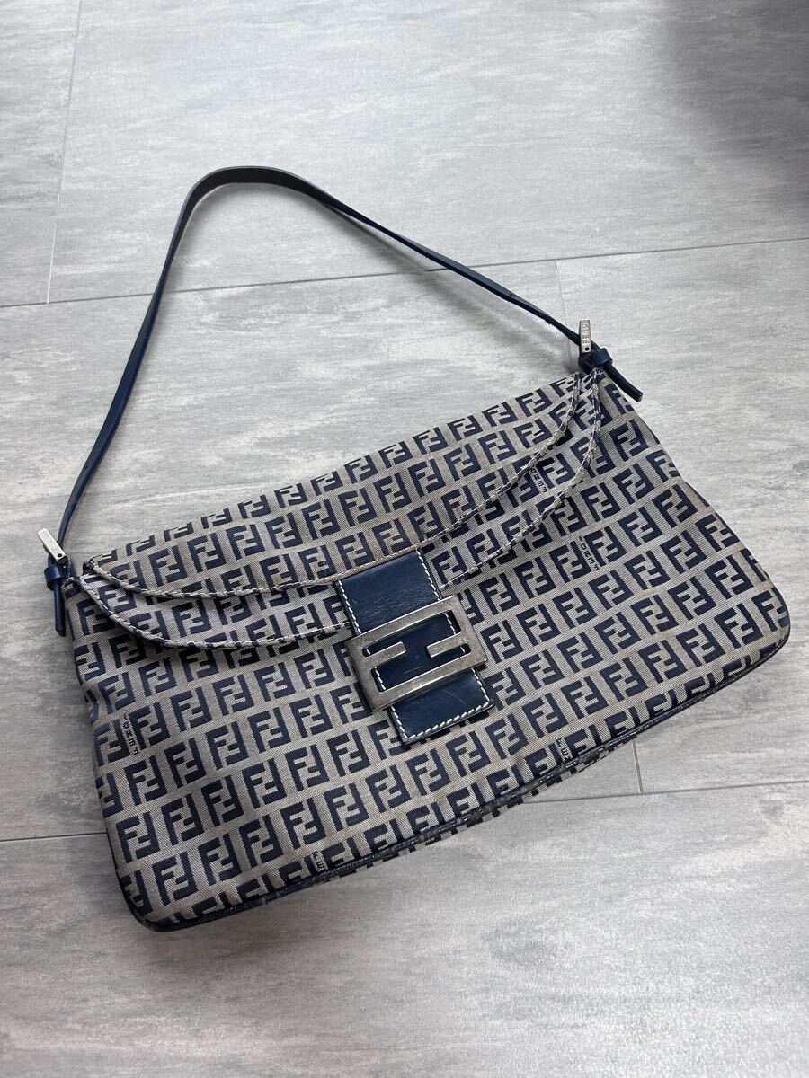 Yahoo!オークション -「フェンディ マンマバケット ズッカ」の落札相場