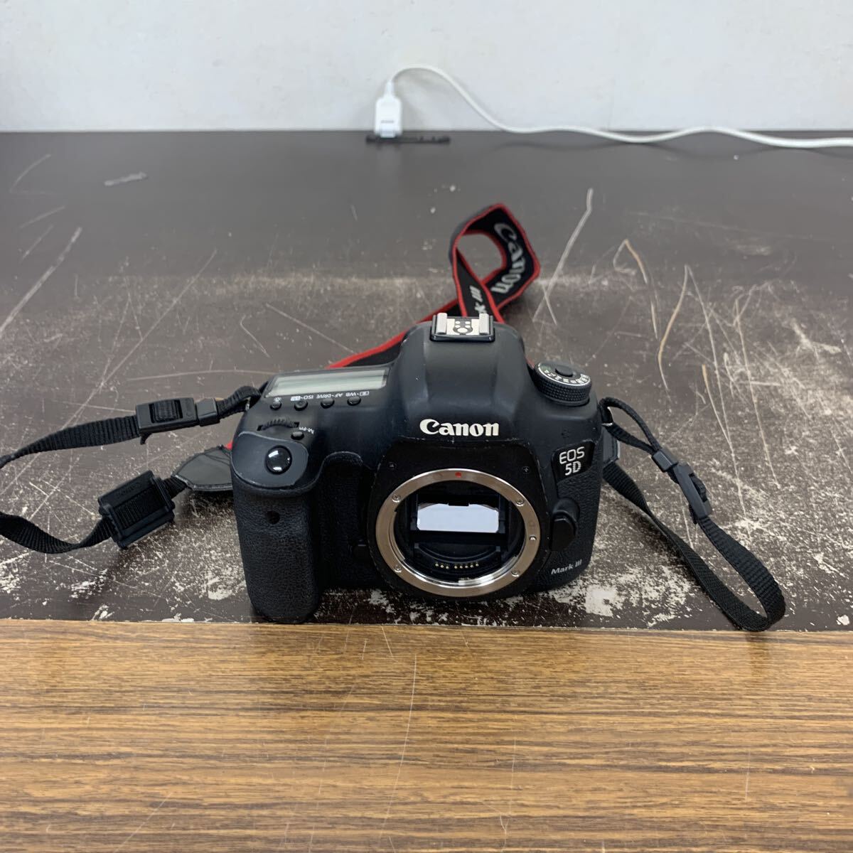 Yahoo!オークション -「canon eos 5d mark3」の落札相場・落札価格