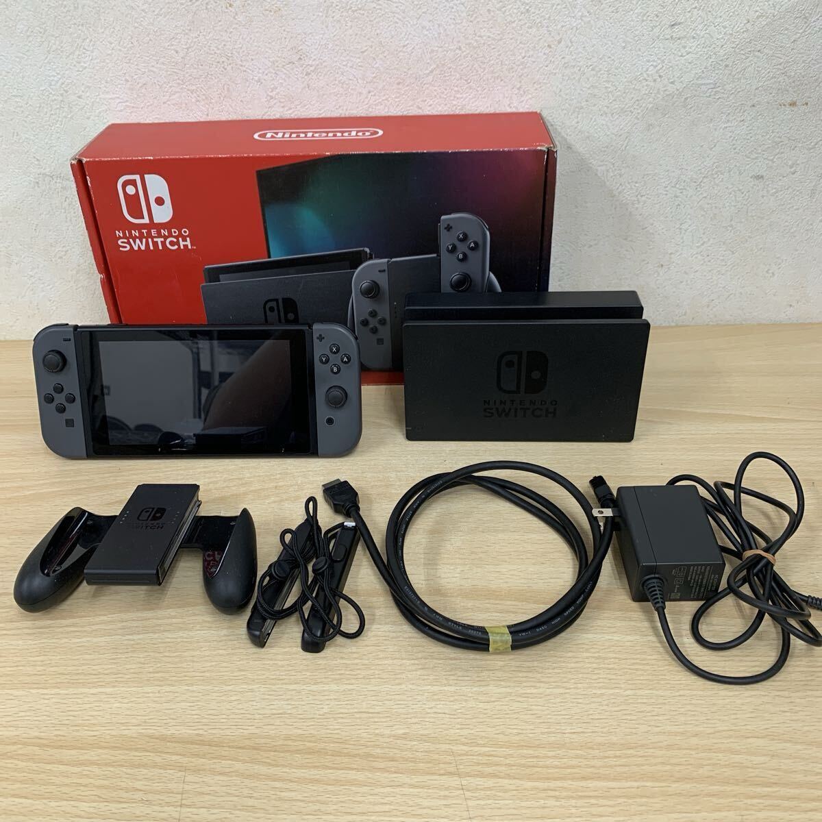 ニンテンドースイッチ　本体　2019 Switch 任天堂　スイッチ　中古品 楽天市場】ニンテンドースイッチ 本体 2019の通販