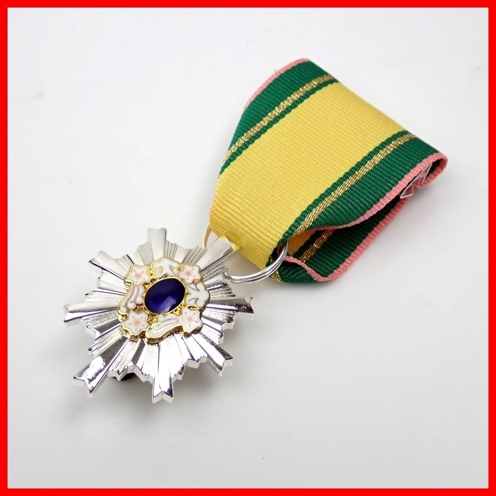 第3級防衛功労章発明考案業務改善メダルはタイタック式 第3級防衛功労章発明考案業務改善メダルはタイタック式