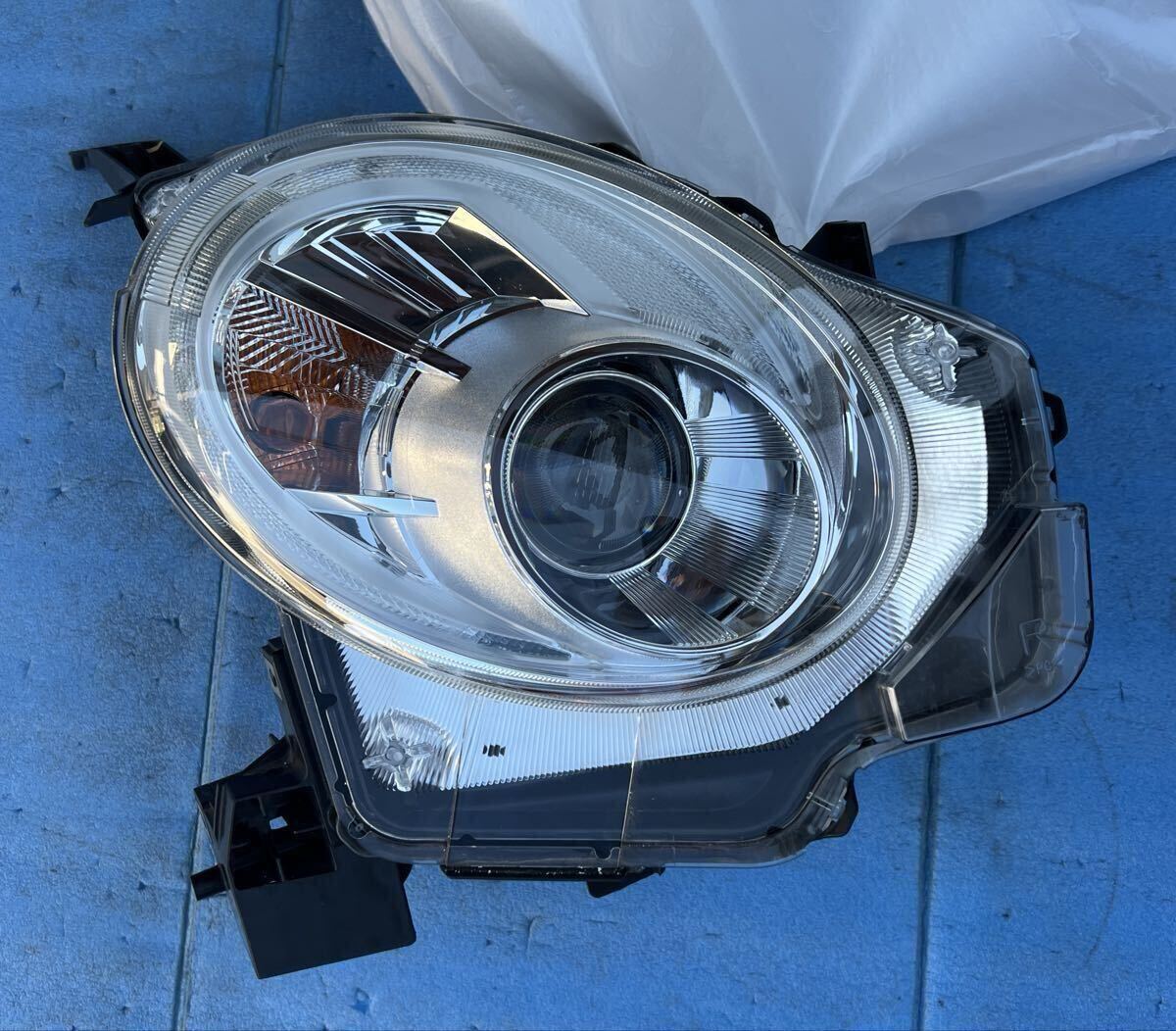 ダイハツコペン　ヘッドライト右です 2025年最新】Yahoo!オークション -コペン ヘッドライトの中古品