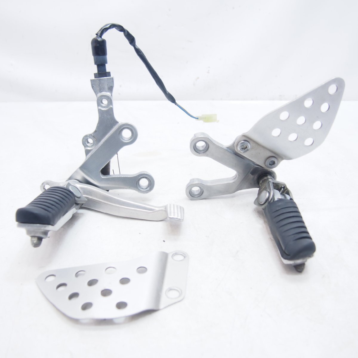 2025年最新】ZX-9R(カワサキ ZX-9R)のパーツが購入できる商品