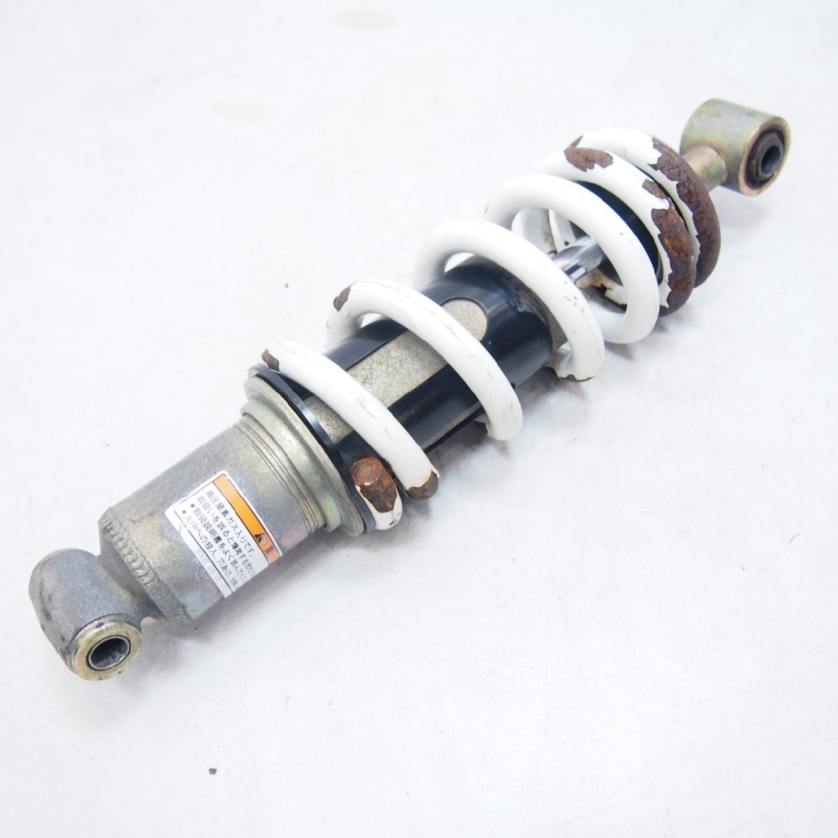 TW225 / 200 純正リアサスペンション　新品未使用品 Yahoo!オークション -「tw225 リアサスペンション」の落札相場