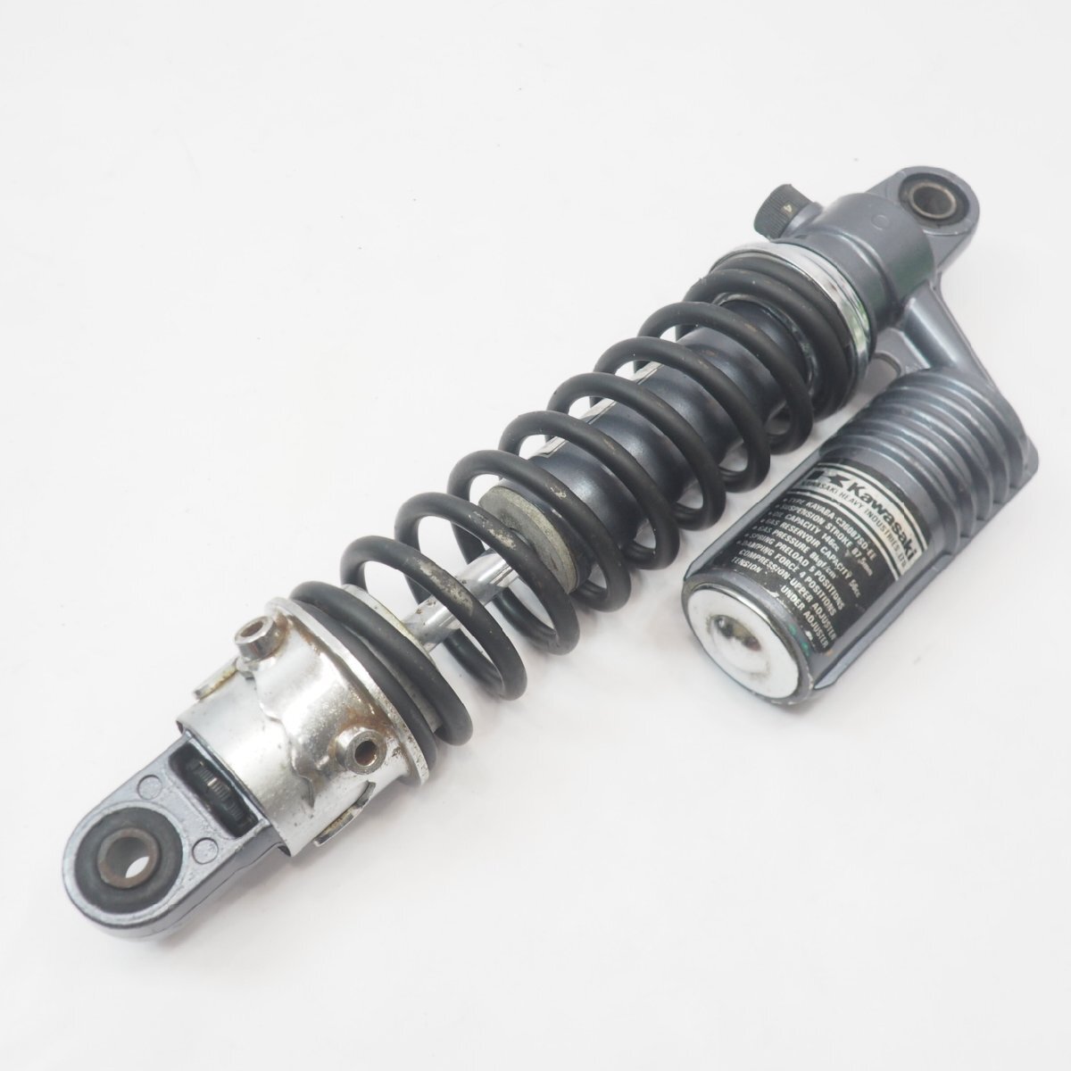 ゼファーχ　ZEPHYR400 純正サスペンション ゼファー 純正サス ゼファー400純正サンスペンション ゼファー