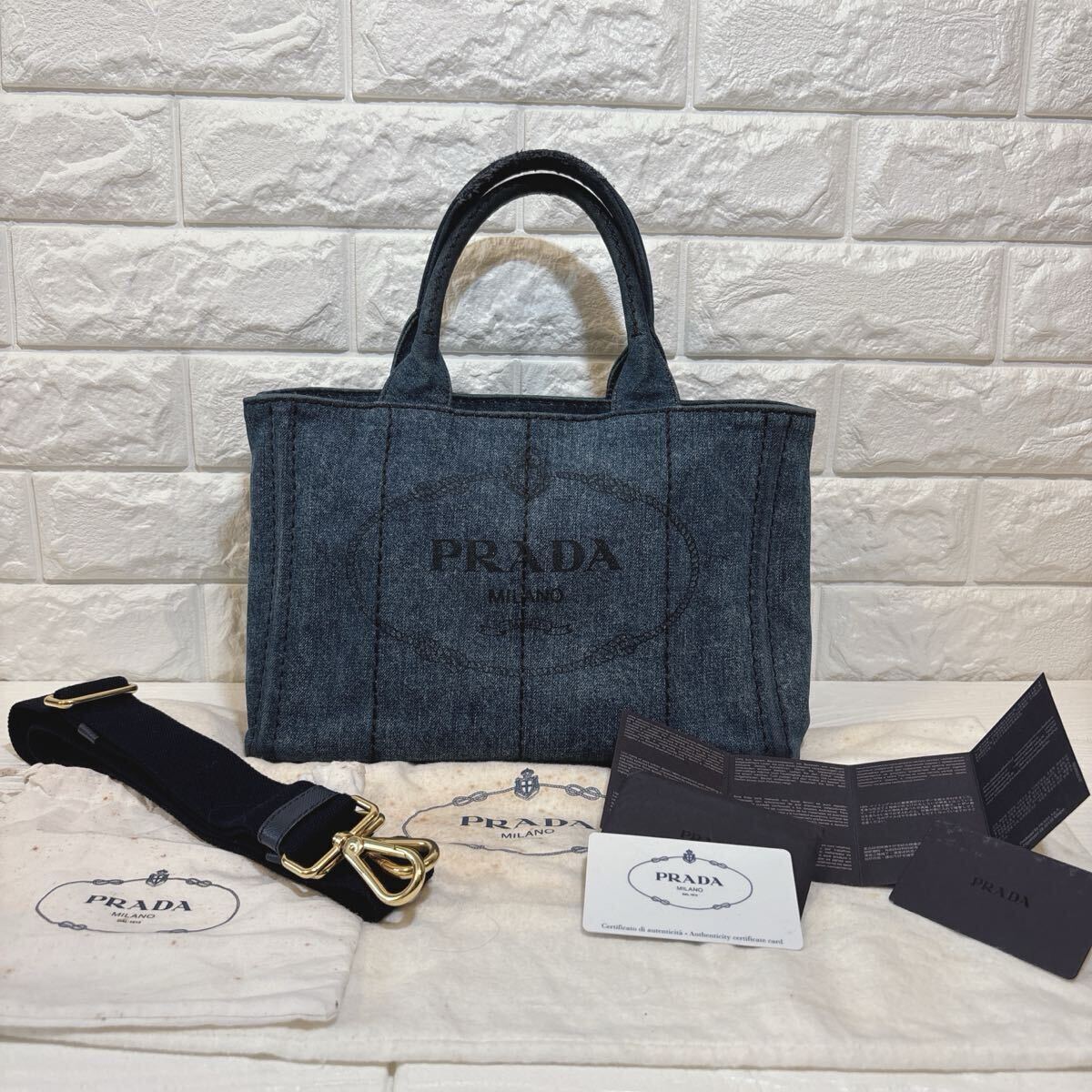 ✨極美品✨PRADA デニム 2way トートバッグ カジュアル 極美品 プラダ PRADA カナパ デニム 2way トートバッグ ネイビー
