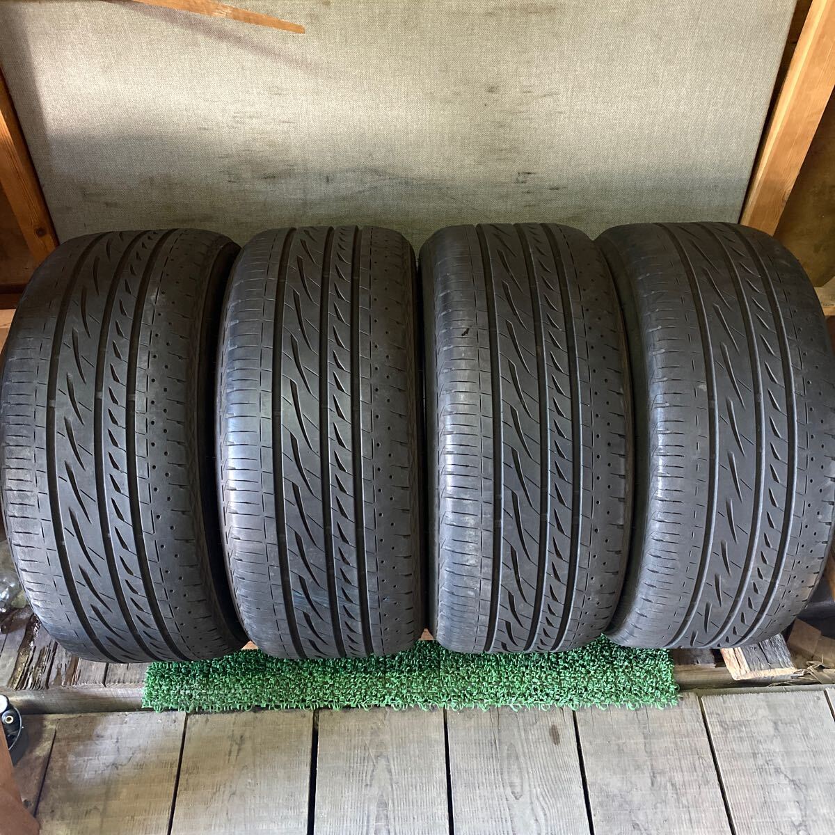 Yahoo!オークション -「245／40r19 レグノ」の落札相場・落札価格