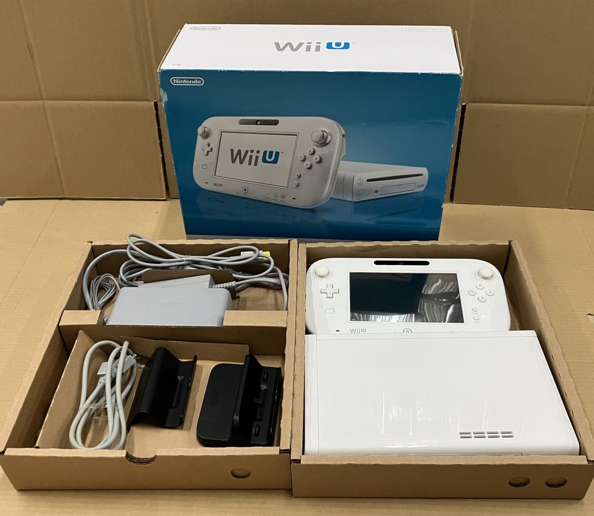 （値下げしました）WiiU 付属品　色々セット 値下げしました）WiiU 付属品 色々セット Wii U おすすめ人気