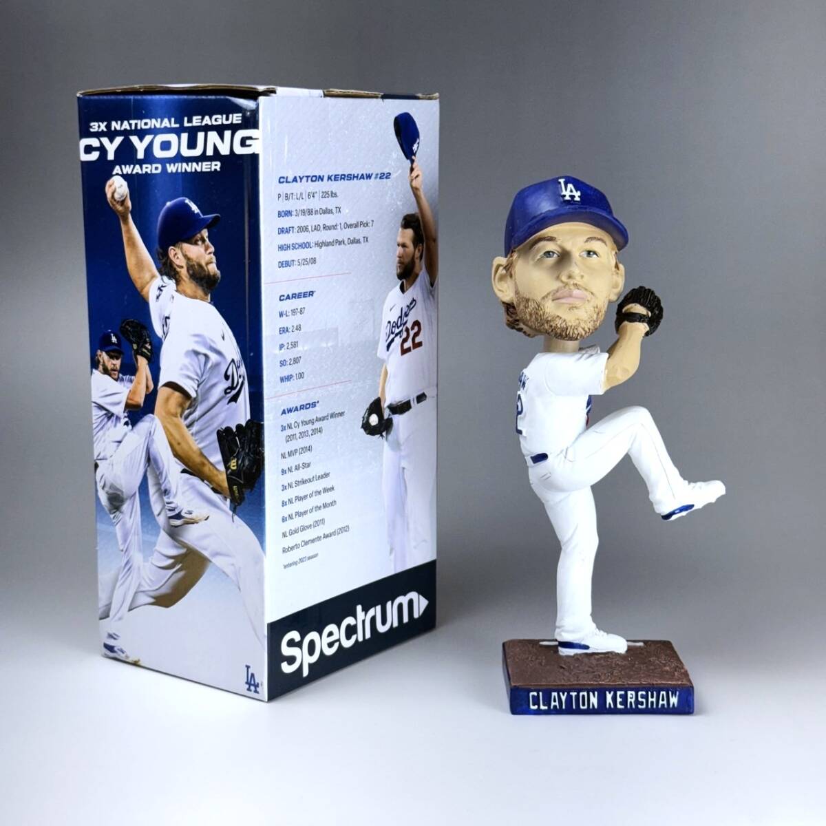 ドジャース　クレイトンカーショウ　ボブルヘッド　クレイトンカーショー Amazon.co.jp: FOCO クレイトン カーショウ LA ドジャース