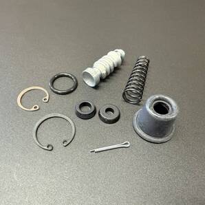 MADE IN JAPAN バリオス バリオスⅡ リアマスターシリンダー オーバーホールキット 新品 リア ブレーキ ZR250