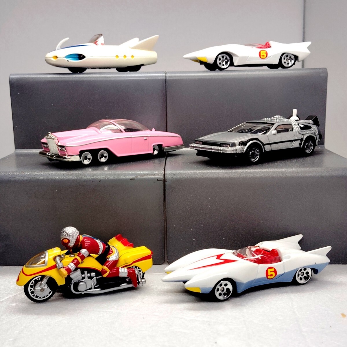 Yahoo!オークション -「キャラウィール デロリアン」の落札相場